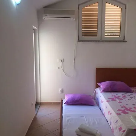 Apartment 3 Minutes From The Beach