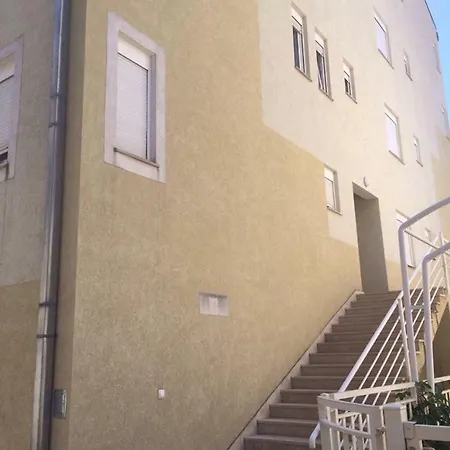 Apartment 3 Minutes From The Beach