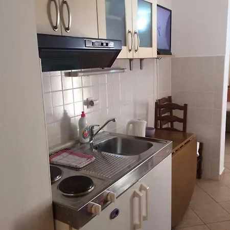 Apartment 3 Minutes From The Beach