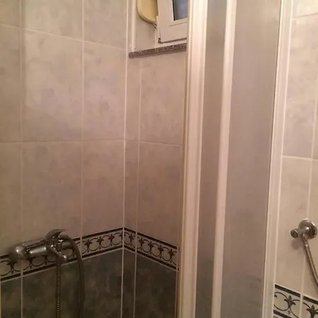 3 Minutes From The Beach Apartment *